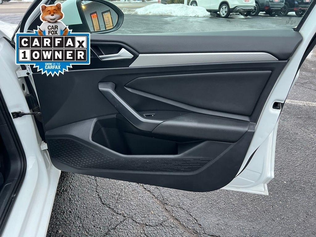 Volkswagen Jetta 1.4T S 8A 2019