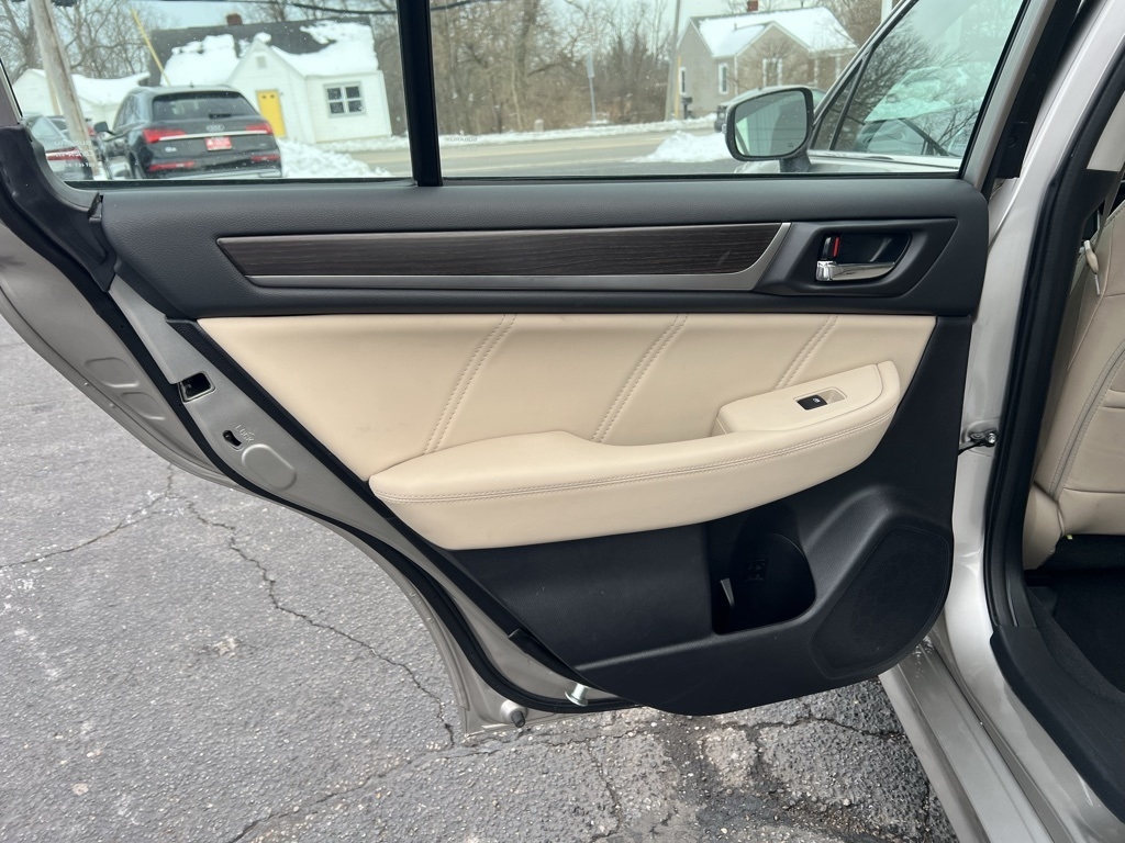 Subaru Legacy 3.6R Limited 2018