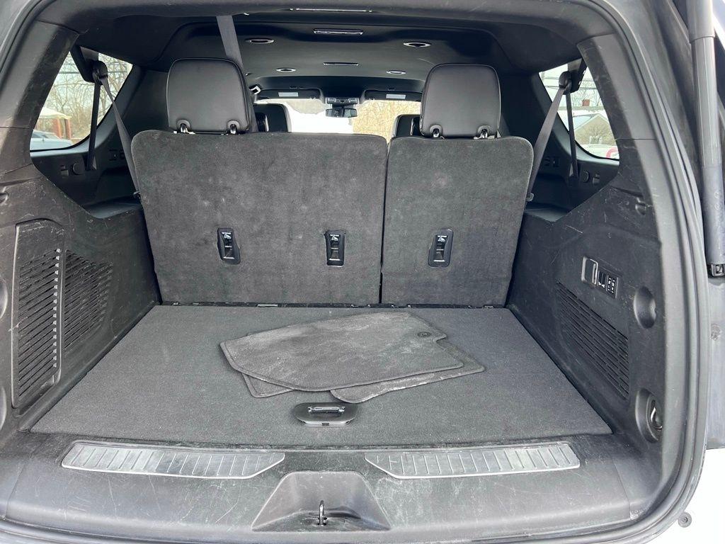 Chevrolet Suburban Premier 4WD 2023