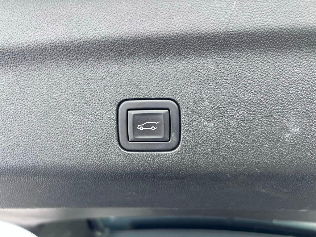 Chevrolet Suburban Premier 4WD 2023