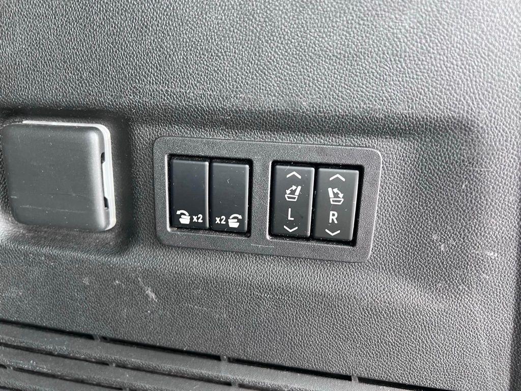 Chevrolet Suburban Premier 4WD 2023