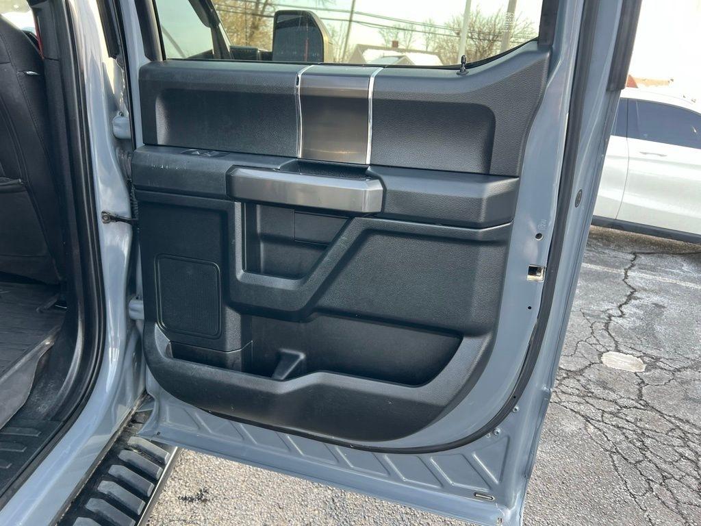 Ford F-150 4WD SuperCrew 157" XLT 2019