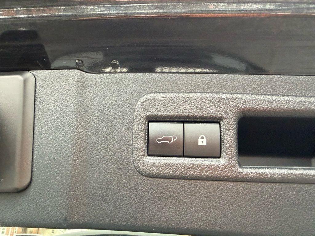 Lexus NX 300h Premium 2021