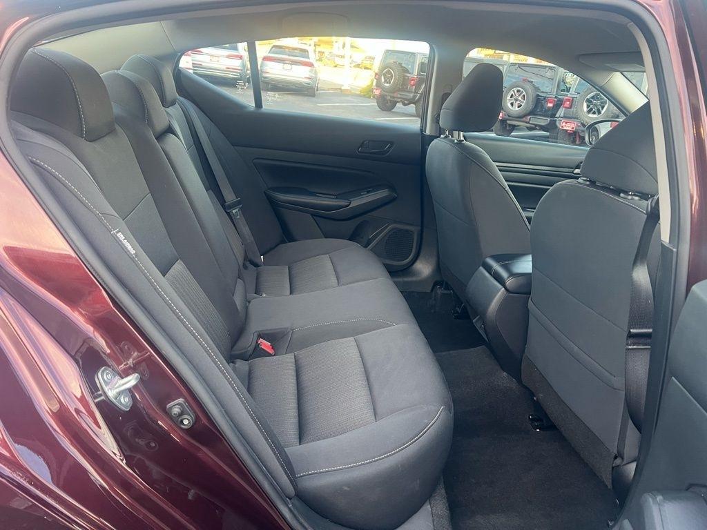 Nissan Altima 2.5 SV 2024