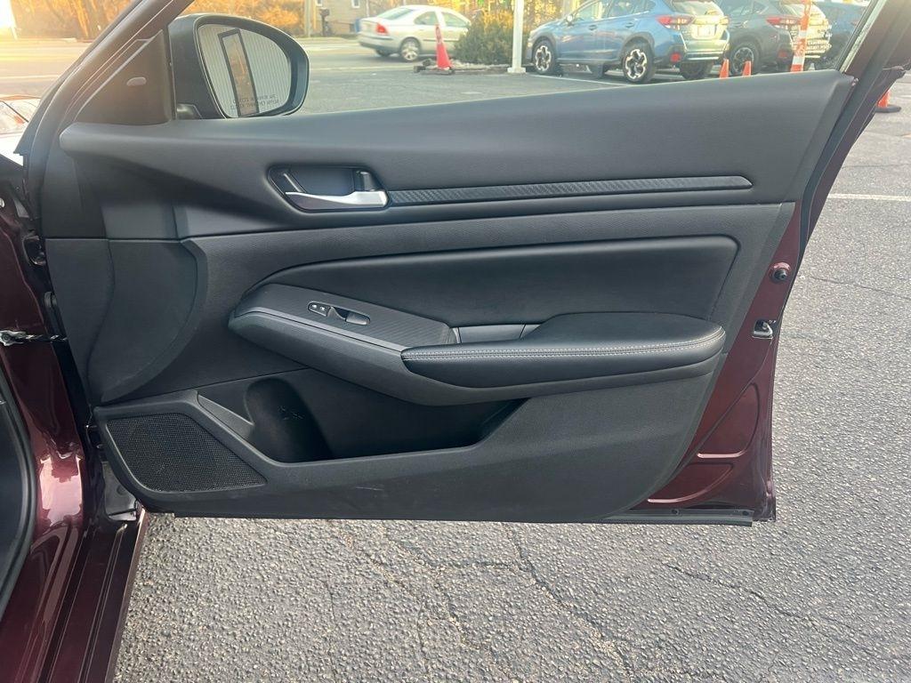 Nissan Altima 2.5 SV 2024