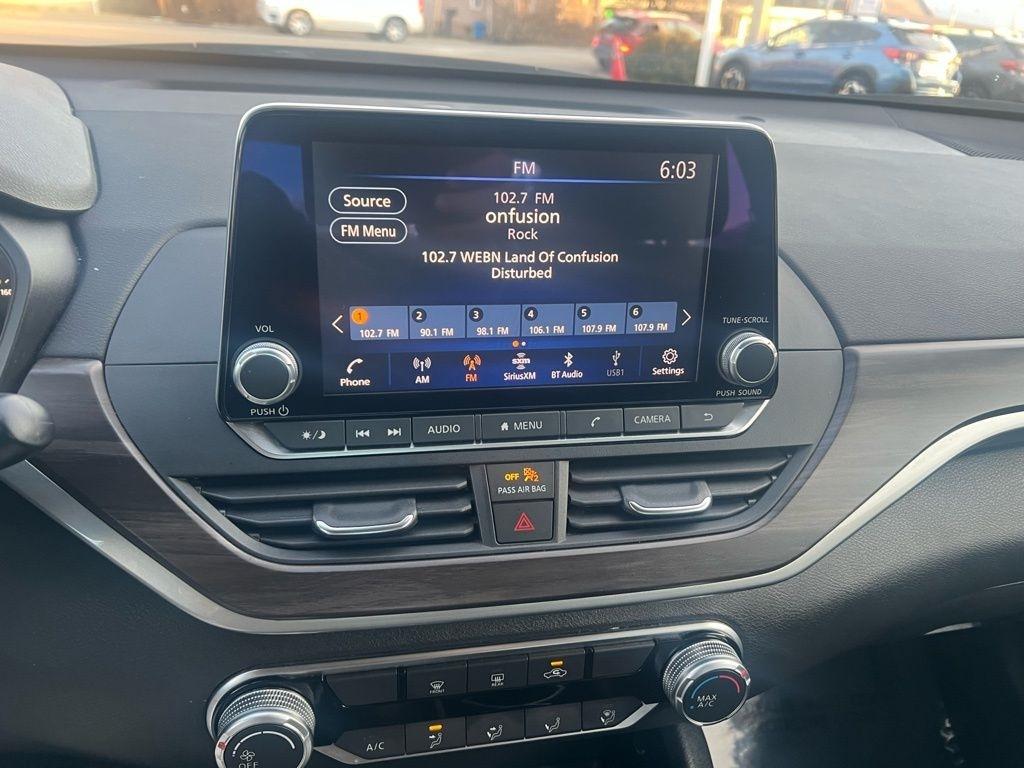 Nissan Altima 2.5 SV 2024