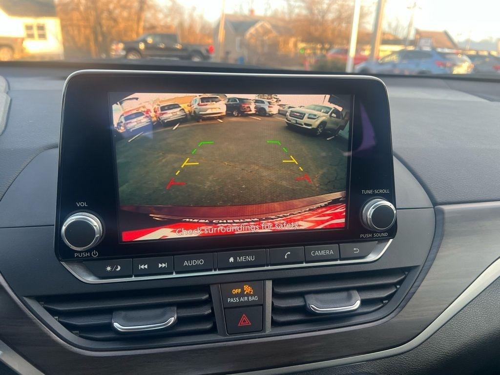 Nissan Altima 2.5 SV 2024