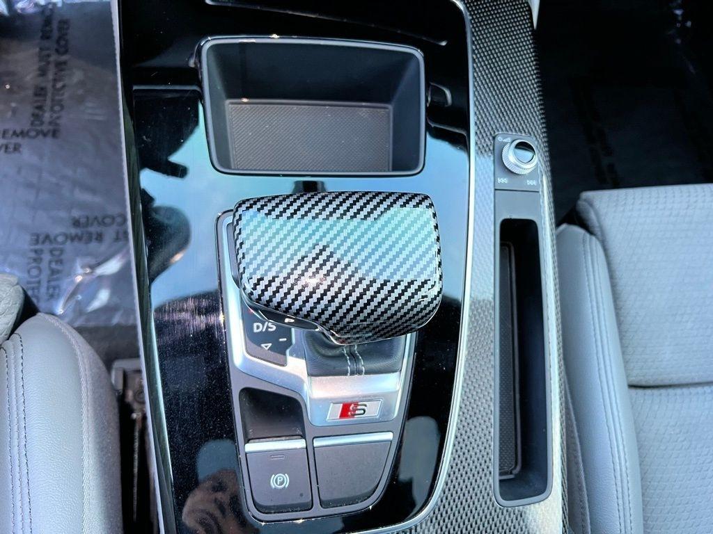 Audi SQ5 3.0T Premium Plus quattro 2022