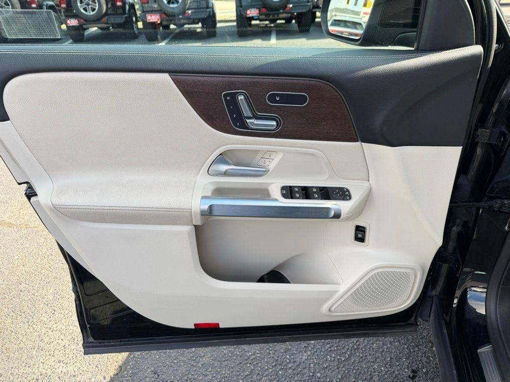 Mercedes-Benz GLB-Class GLB 250 4MATIC 2023