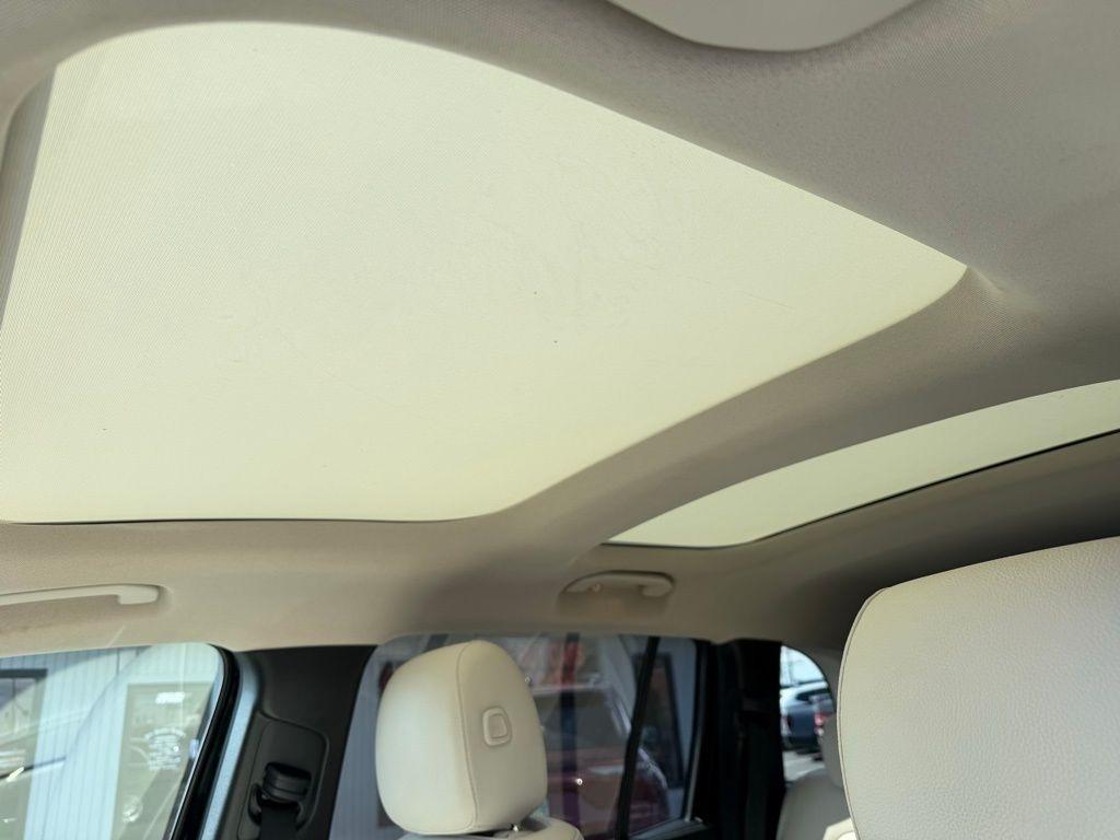 Mercedes-Benz GLB-Class GLB 250 4MATIC 2023