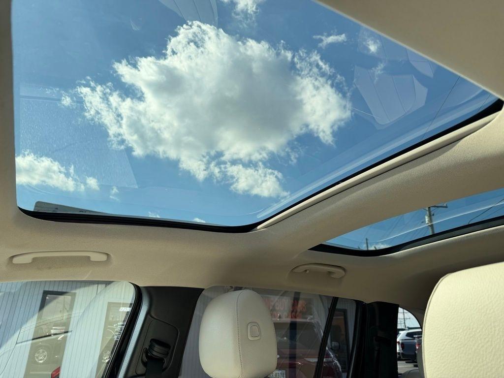 Mercedes-Benz GLB-Class GLB 250 4MATIC 2023