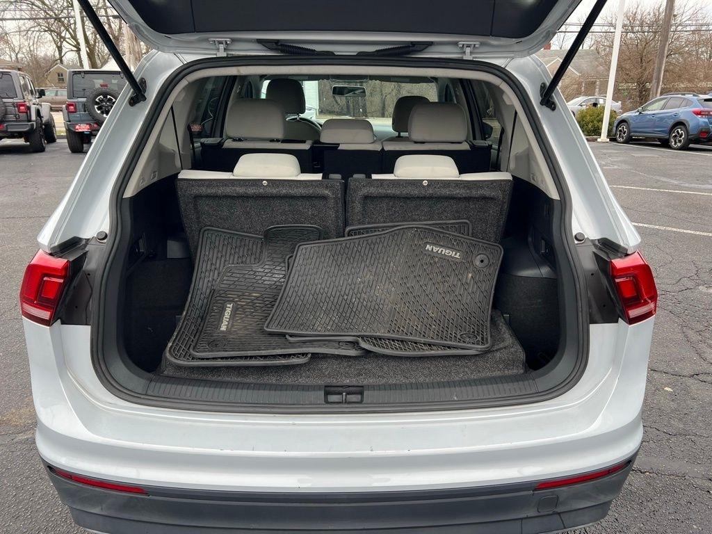 Volkswagen Tiguan S 2018