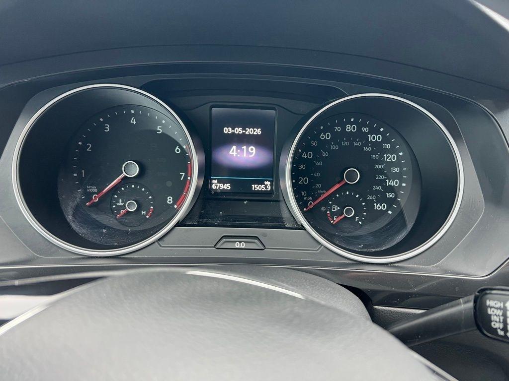 Volkswagen Tiguan S 2018