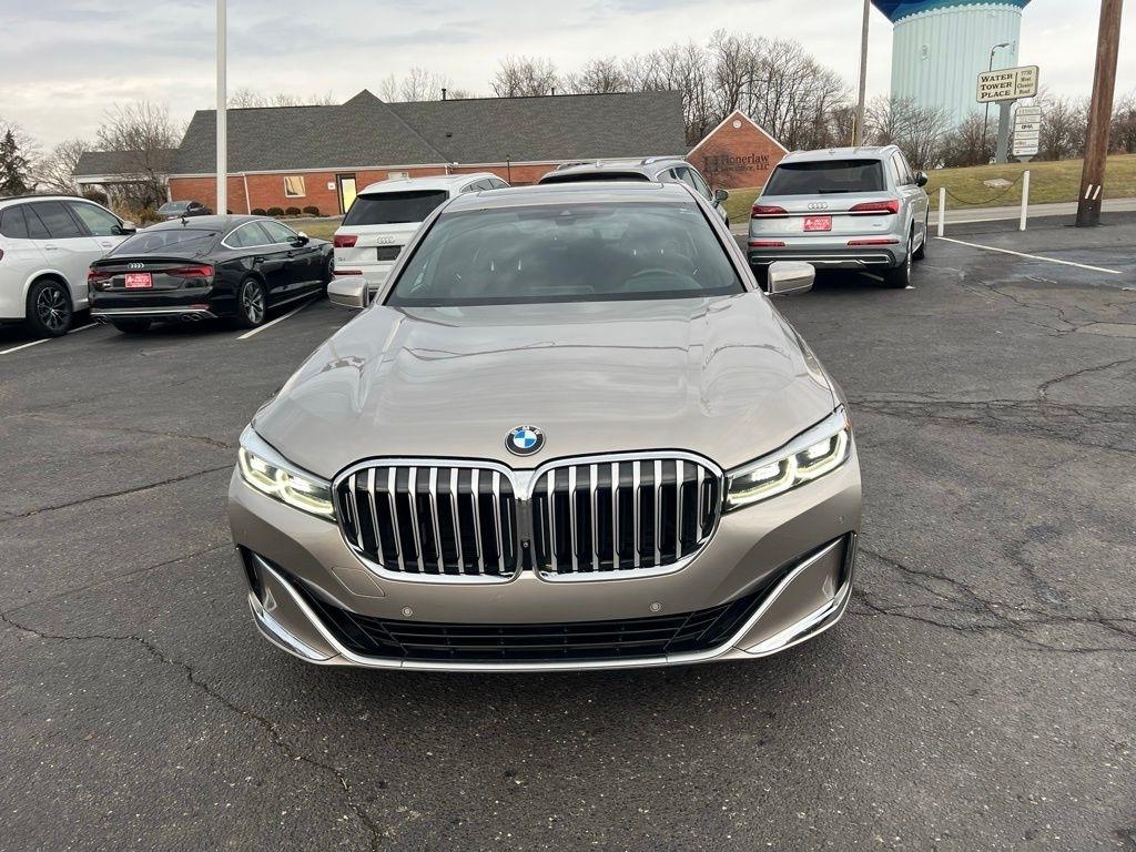 BMW 7-Series 750i xDrive 2021