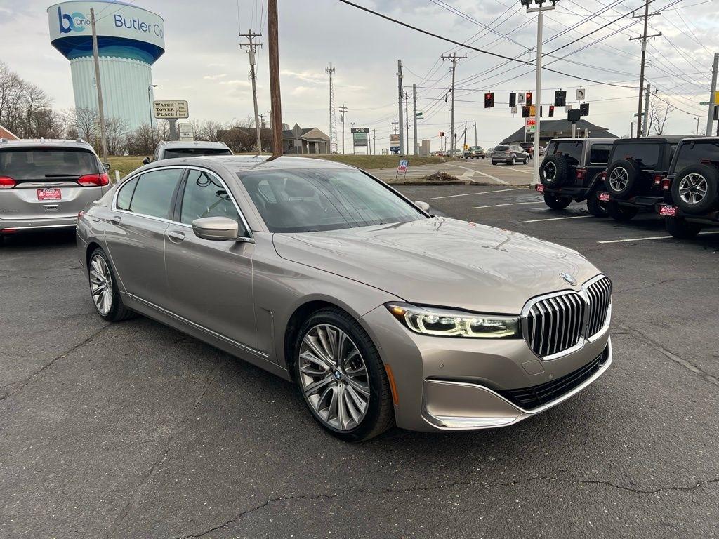 BMW 7-Series 750i xDrive 2021