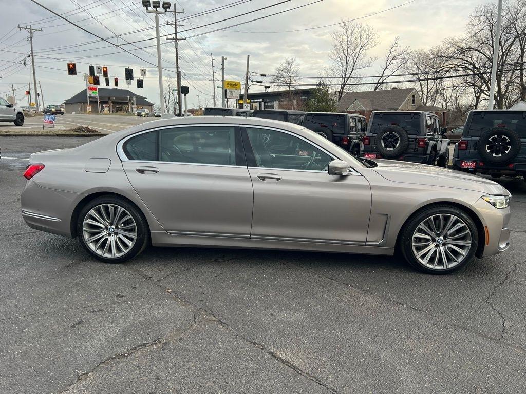 BMW 7-Series 750i xDrive 2021