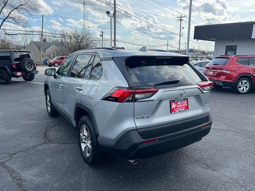 Toyota RAV4 XLE AWD 2022