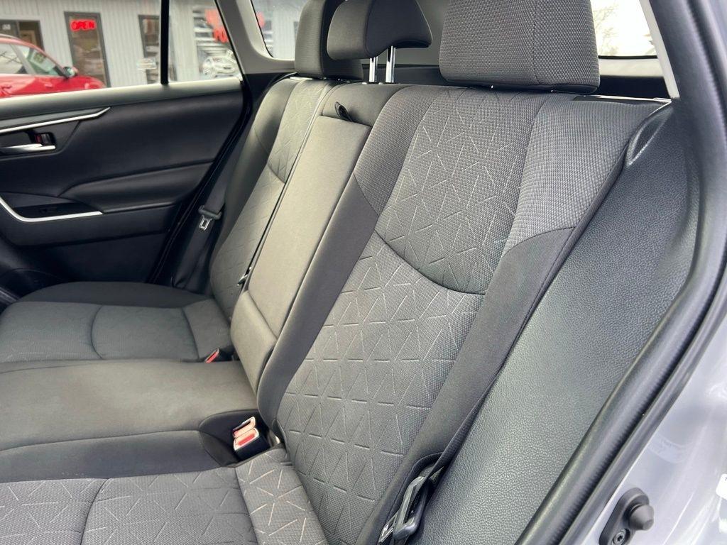 Toyota RAV4 XLE AWD 2022