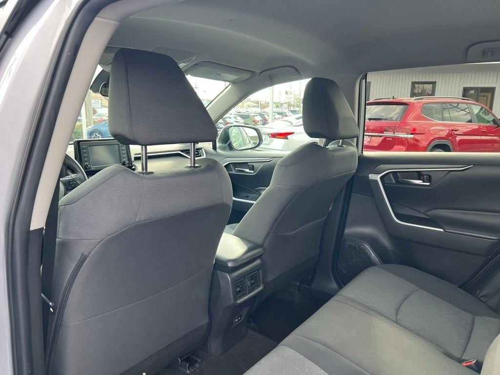 Toyota RAV4 XLE AWD 2022