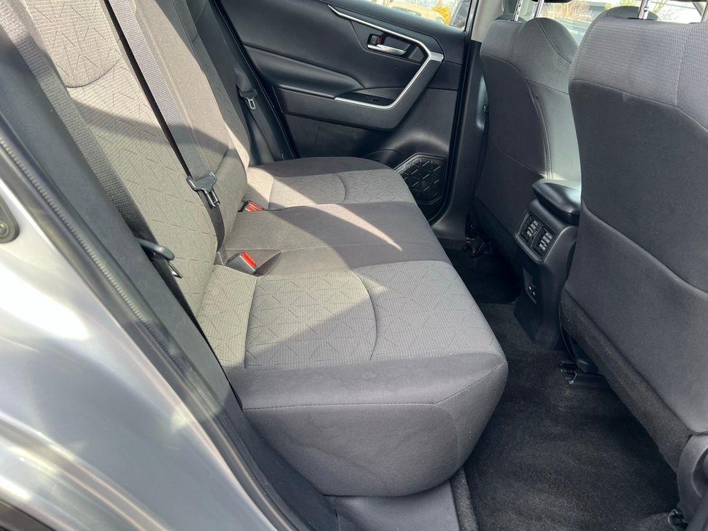 Toyota RAV4 XLE AWD 2022