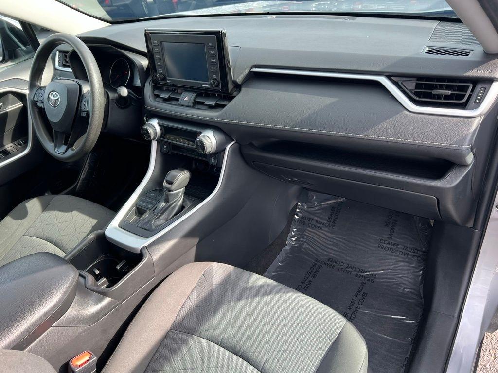 Toyota RAV4 XLE AWD 2022