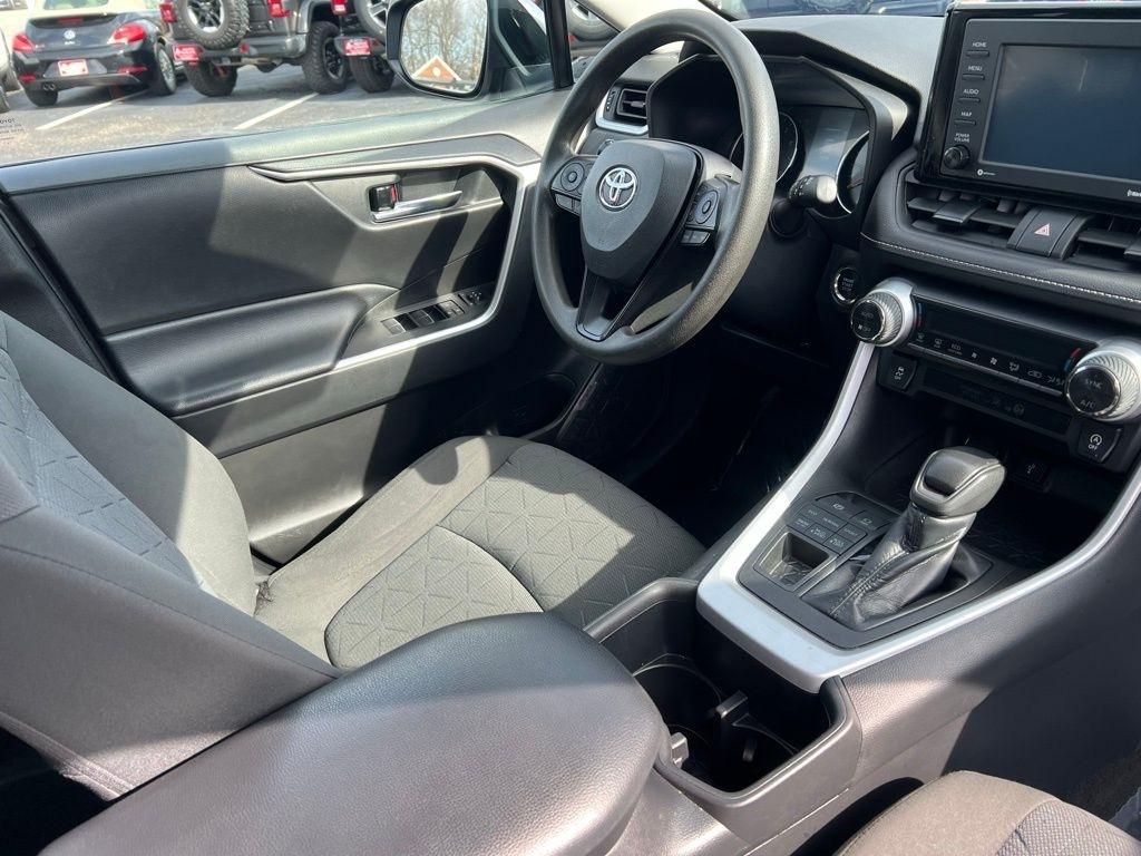 Toyota RAV4 XLE AWD 2022