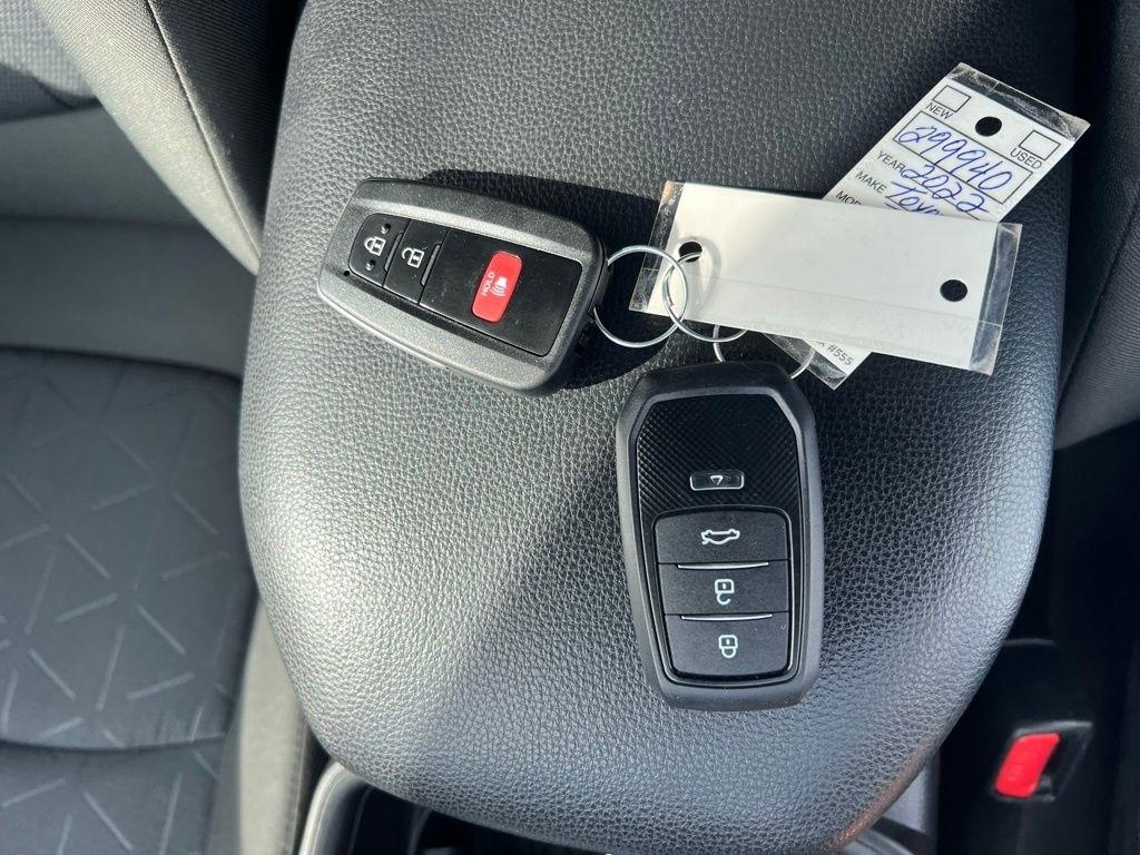 Toyota RAV4 XLE AWD 2022