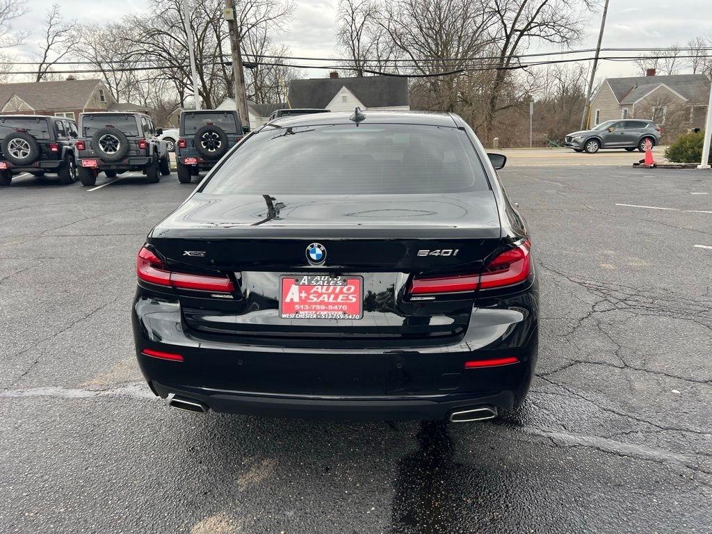 BMW 5-Series 540i xDrive 2023