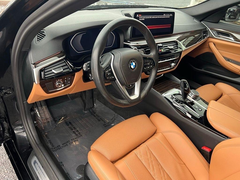 BMW 5-Series 540i xDrive 2023