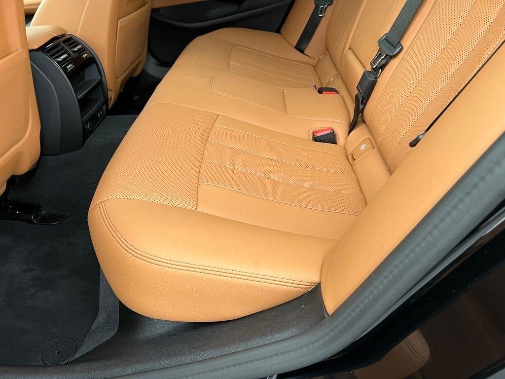 BMW 5-Series 540i xDrive 2023