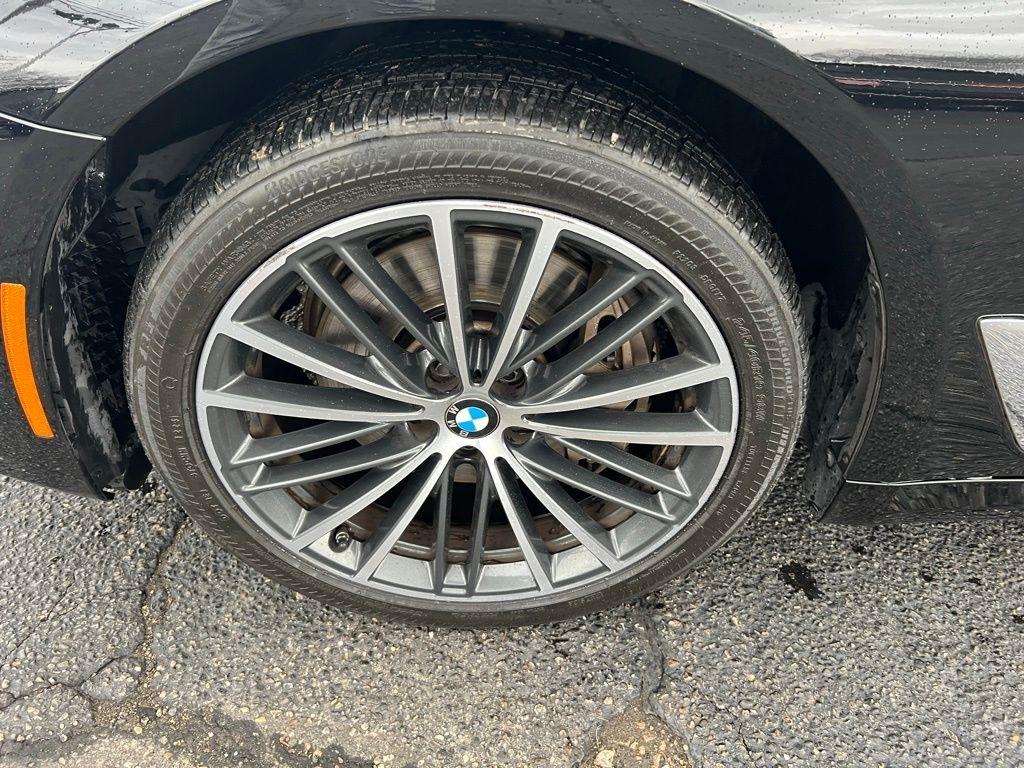 BMW 5-Series 540i xDrive 2023