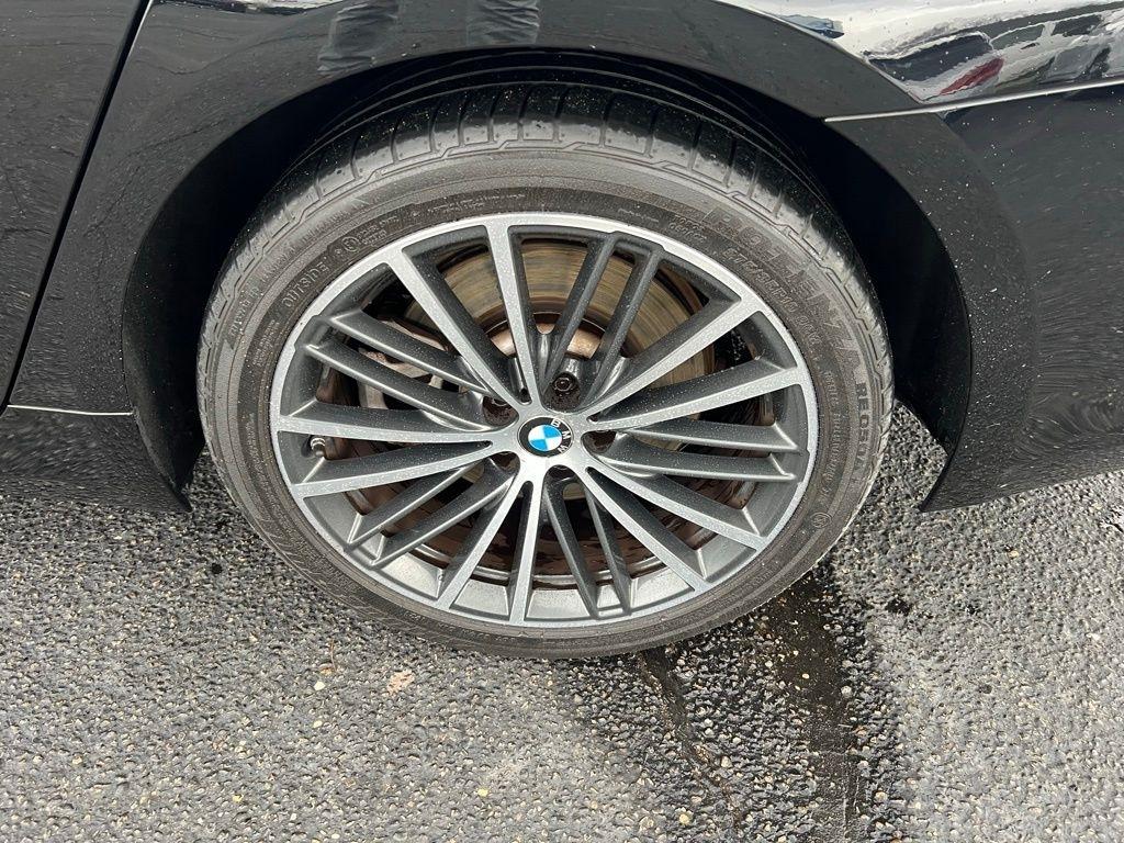 BMW 5-Series 540i xDrive 2023