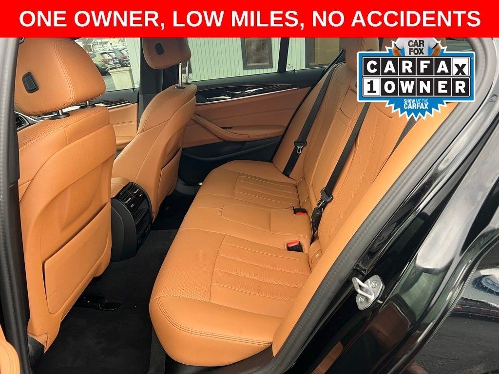 BMW 5-Series 540i xDrive 2023