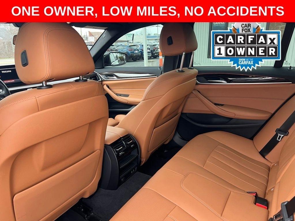 BMW 5-Series 540i xDrive 2023