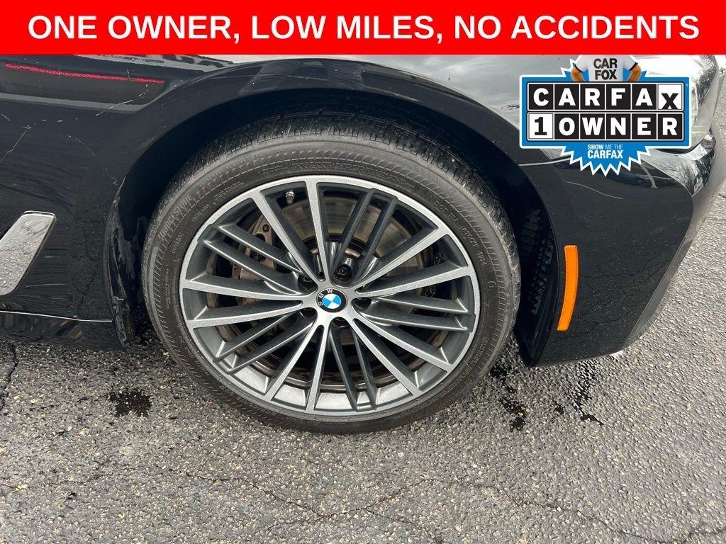 BMW 5-Series 540i xDrive 2023
