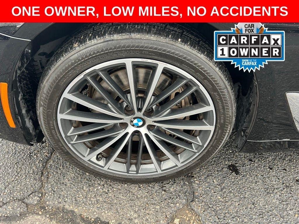 BMW 5-Series 540i xDrive 2023