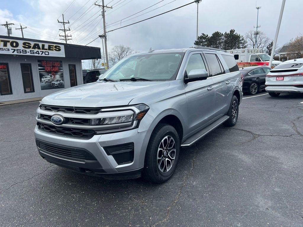 Ford Expedition MAX XLT 4WD 2023