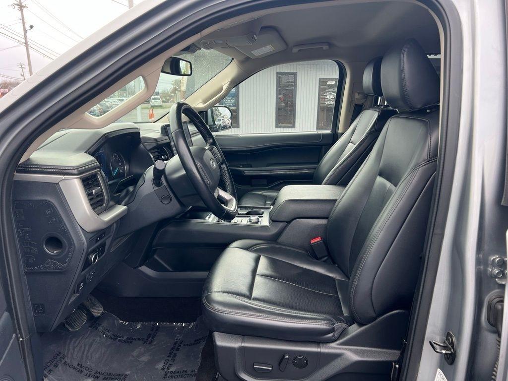 Ford Expedition MAX XLT 4WD 2023