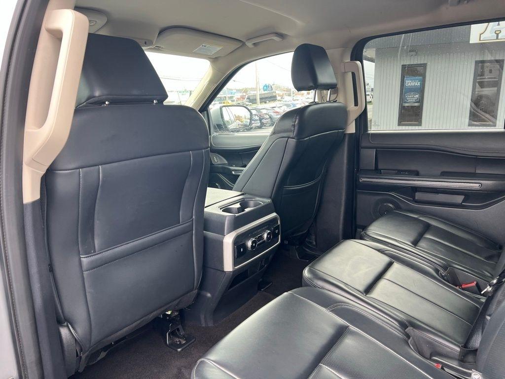 Ford Expedition MAX XLT 4WD 2023