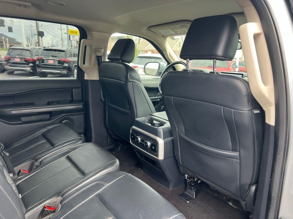 Ford Expedition MAX XLT 4WD 2023
