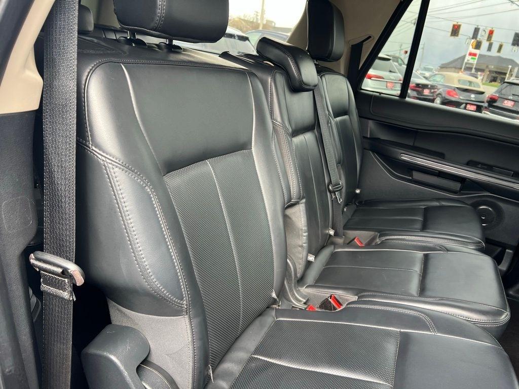 Ford Expedition MAX XLT 4WD 2023