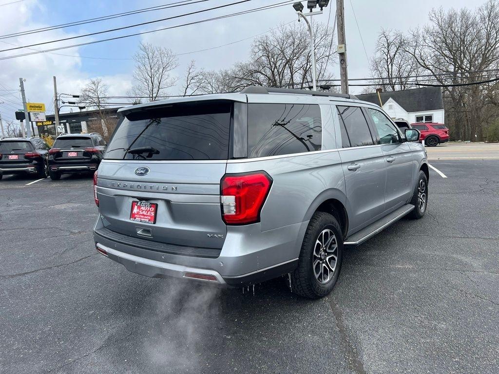 Ford Expedition MAX XLT 4WD 2023