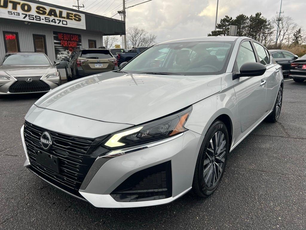 Nissan Altima 2.5 SV 2025