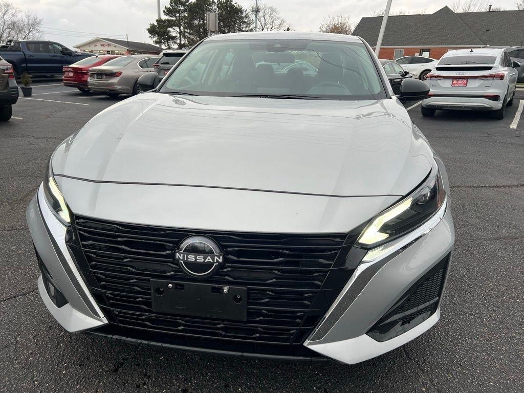 Nissan Altima 2.5 SV 2025