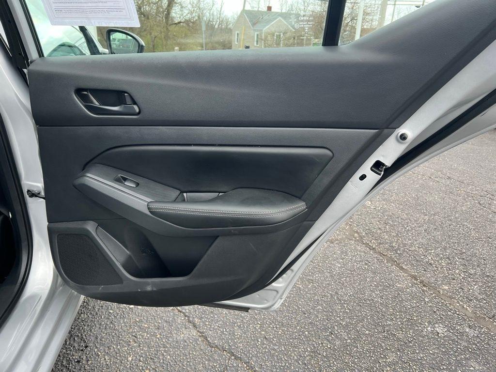 Nissan Altima 2.5 SV 2025