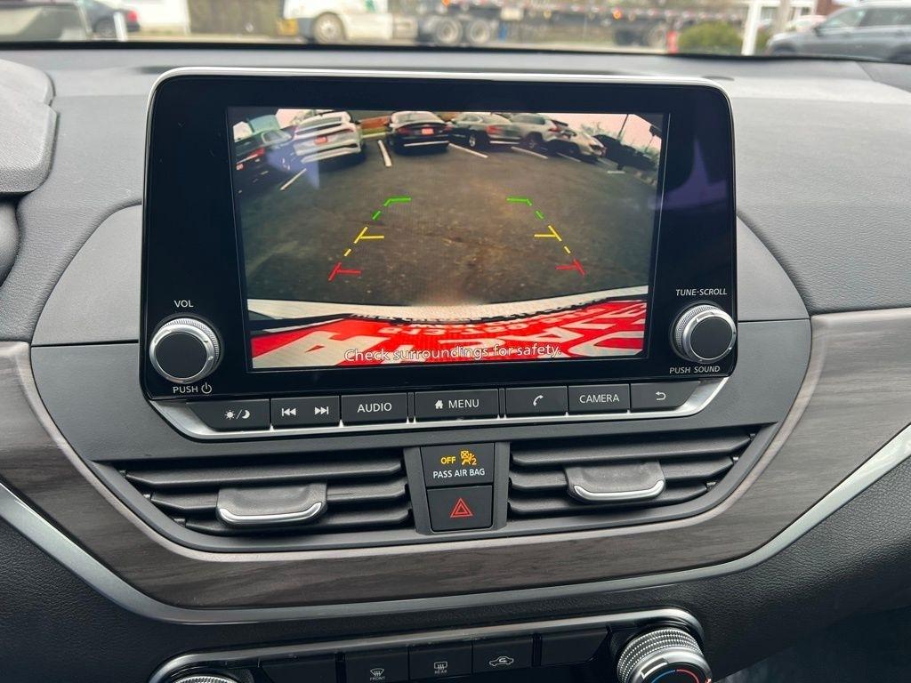 Nissan Altima 2.5 SV 2025