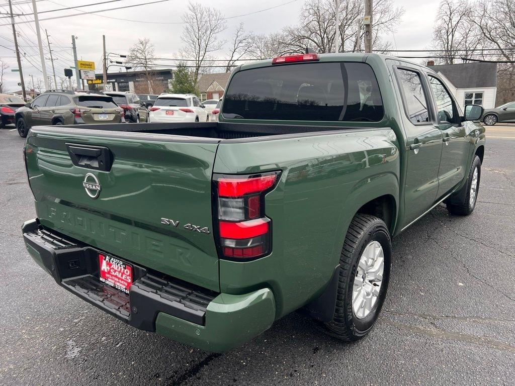 Nissan Frontier SV Crew Cab 4WD 2022