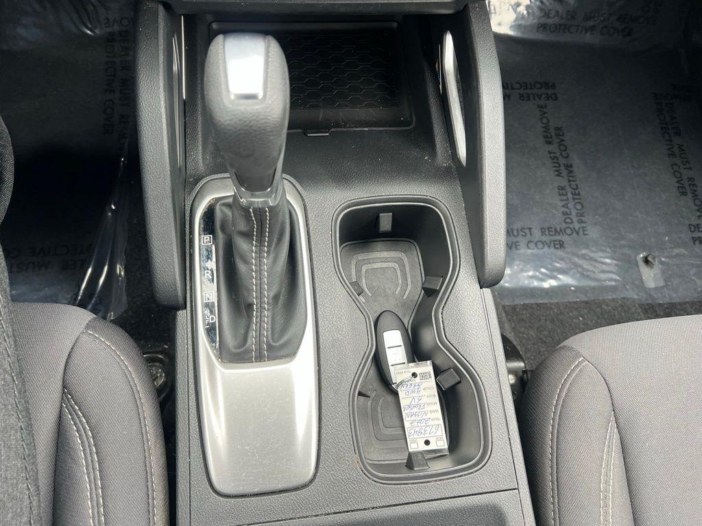 Nissan Frontier SV Crew Cab 4WD 2022