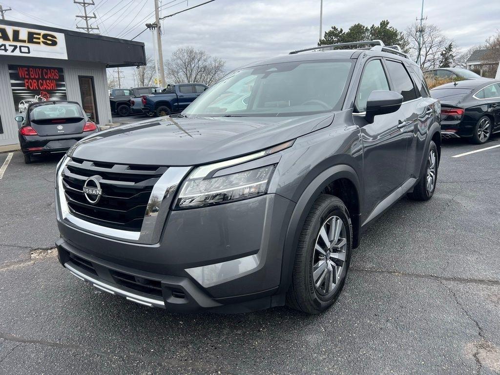 Nissan Pathfinder SL 4WD 2023