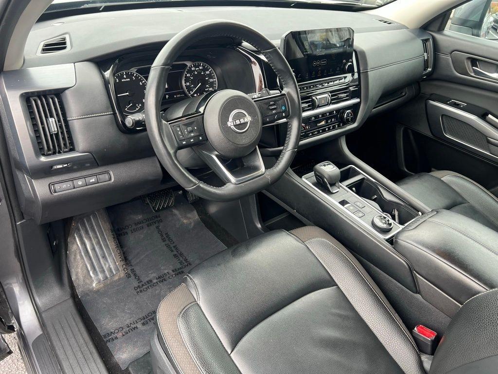 Nissan Pathfinder SL 4WD 2023